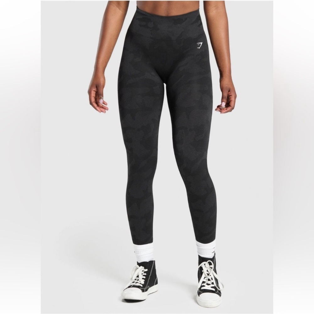 Gymshark Women’s Adapt Camo Leggings